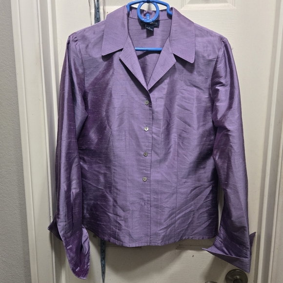 Ann Taylor Vintage Silk Purple Button-Up Shirt Size 8
